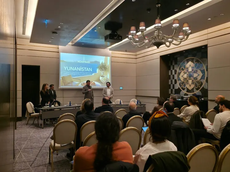 An Astons seminar on Greece