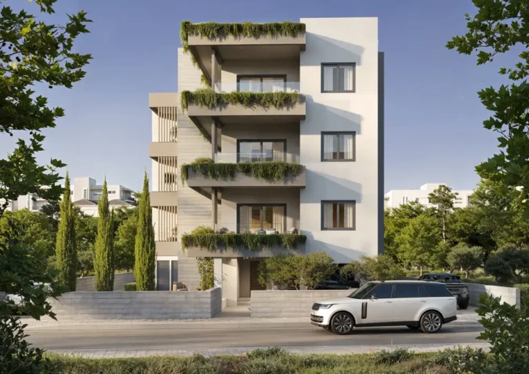 Boutique Apartment Complex with a Pool, photo 1
